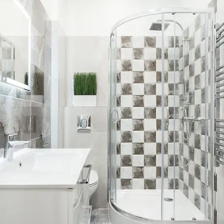 Przytulna Kawalerka Z Balkonem 10min Pieszo Od Dworca/galerii Apartment