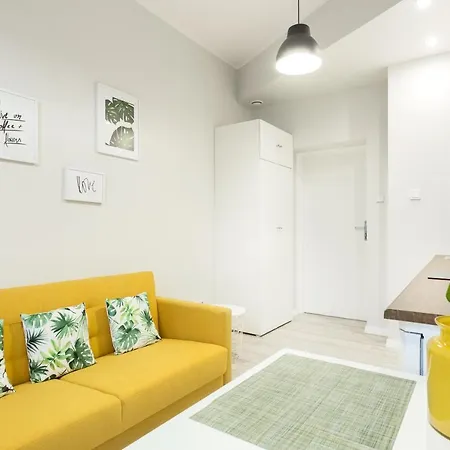 Przytulna Kawalerka Z Balkonem 10min Pieszo Od Dworca/galerii Apartment Kattowitz
